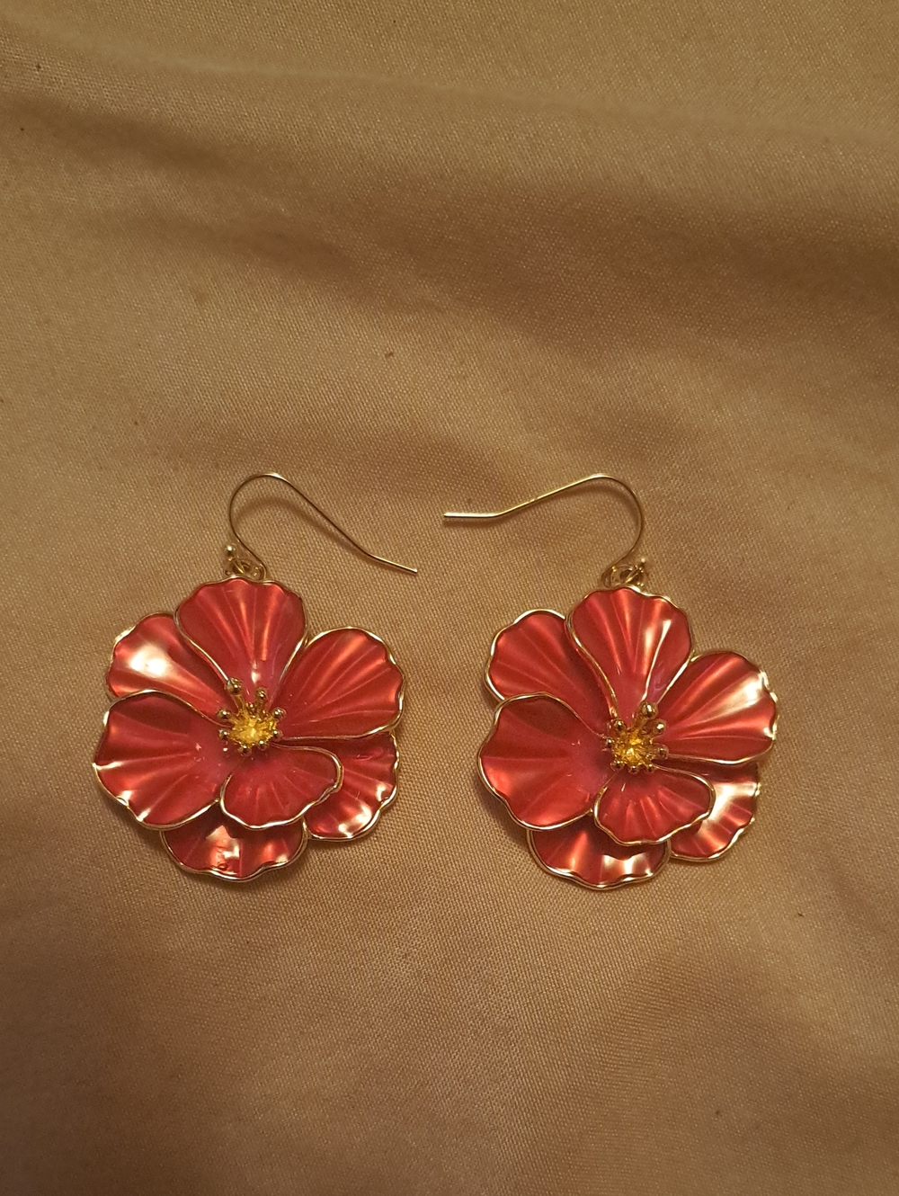Gold-Edged Red Floral Drop Earrings